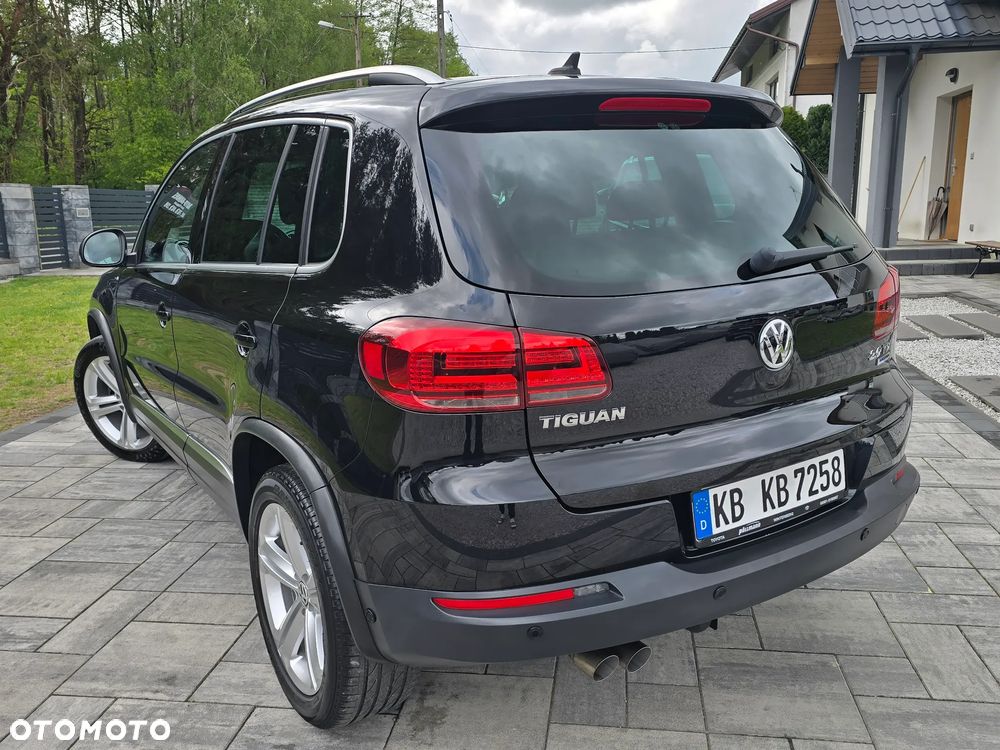 Volkswagen Tiguan 2.0 TDI SCR BlueMotion Technology Lounge Sport & Style - 14