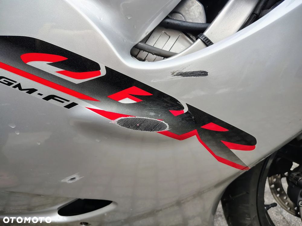 Honda CBR - 8