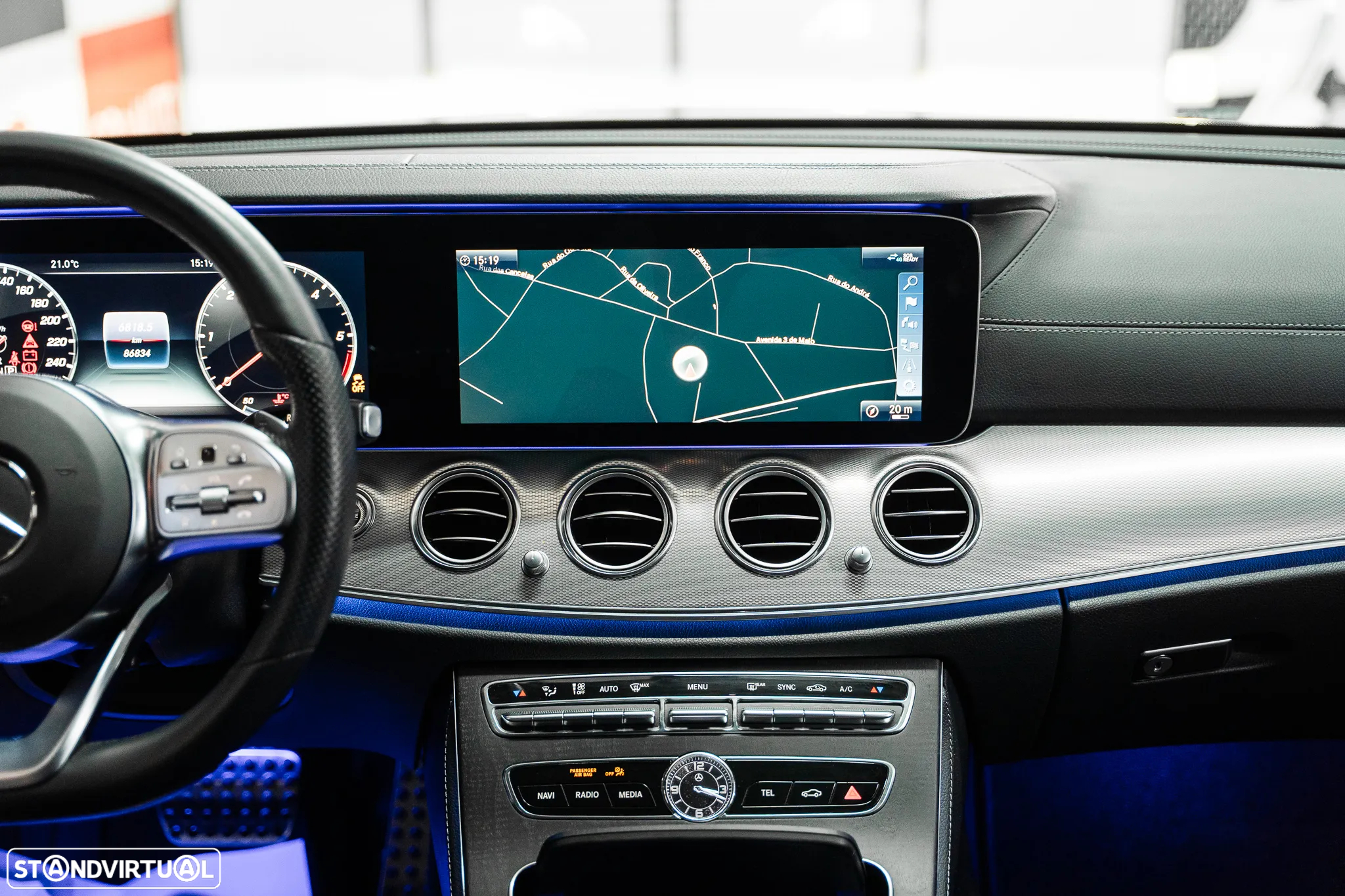 Mercedes-Benz E 220 d AMG Line - 17