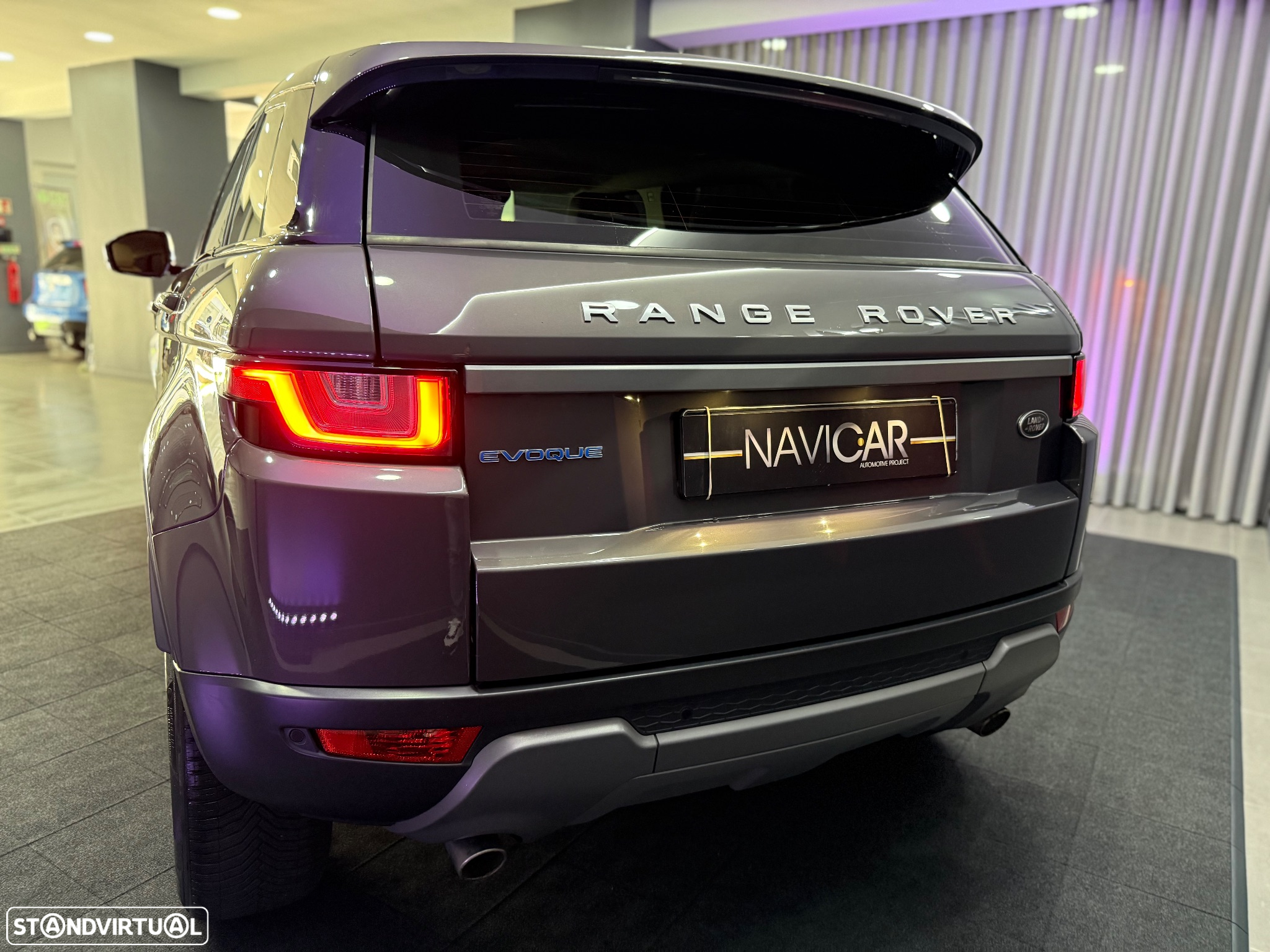 Land Rover Range Rover Evoque 2.0 eD4 SE Dynamic - 13