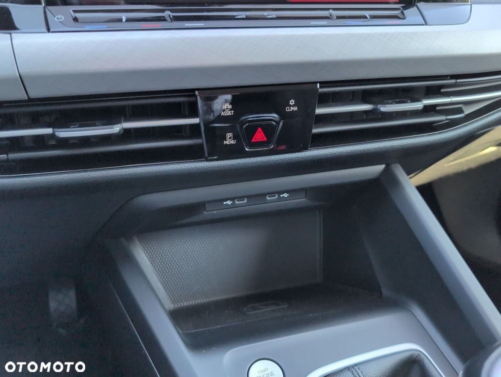 Volkswagen Golf Variant 1.5 TSI EVO Life - 31
