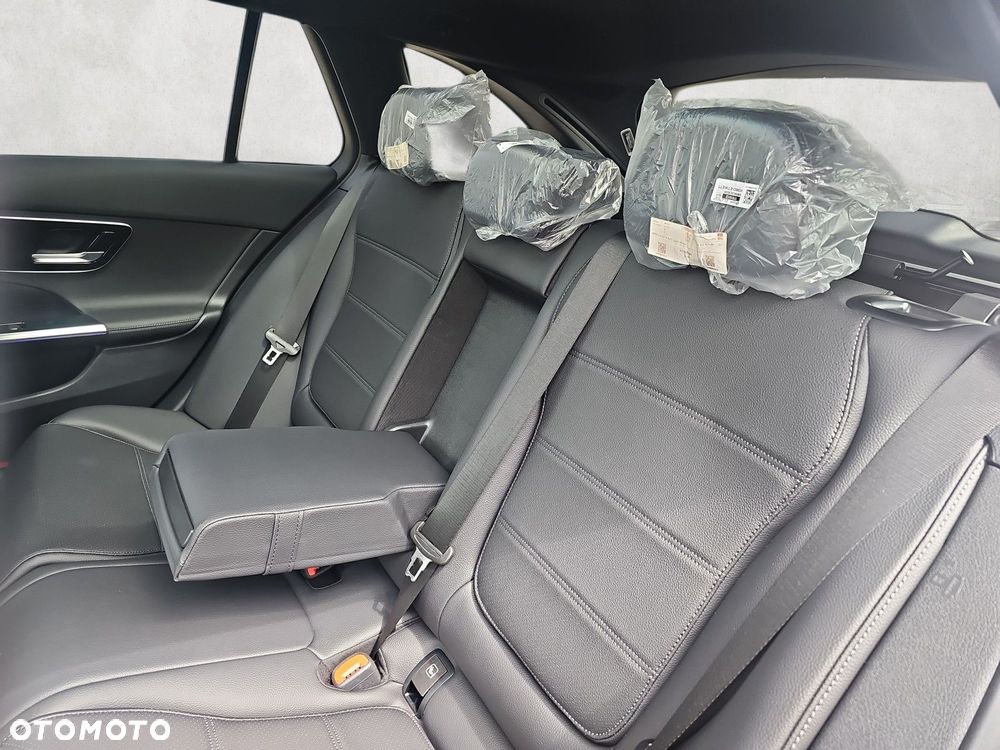 Mercedes-Benz Klasa C - 12