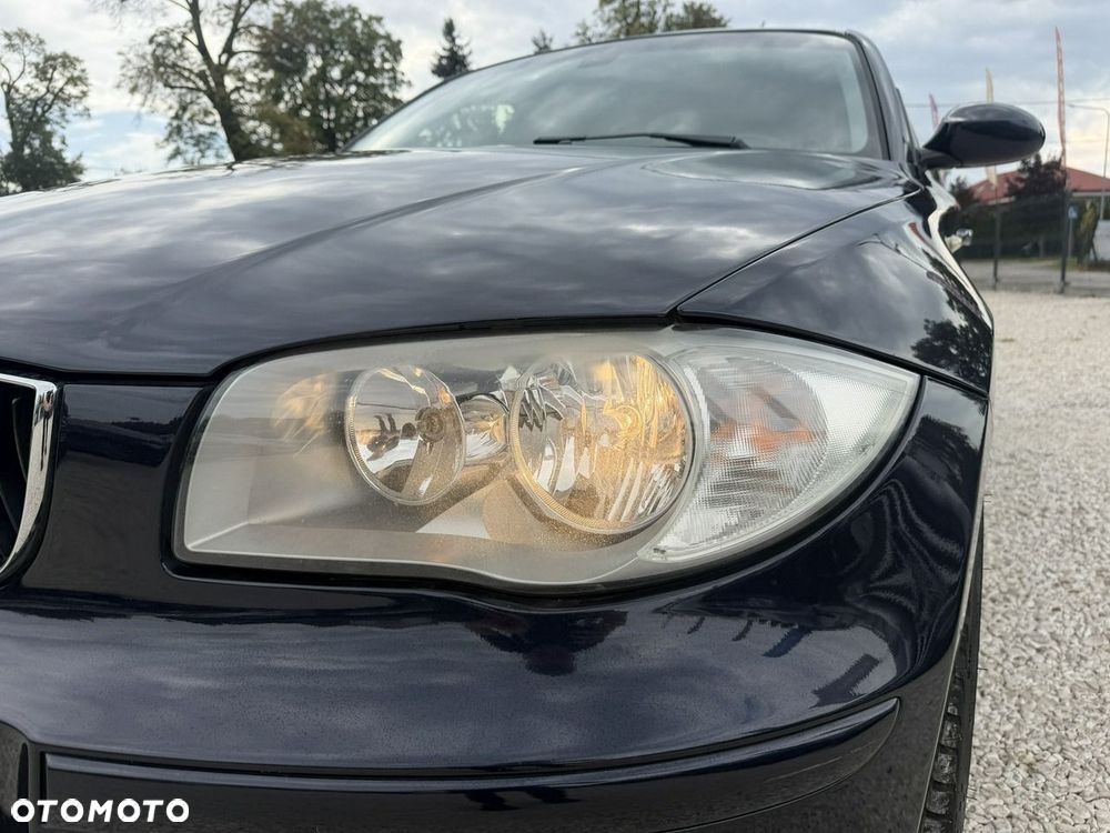 BMW Seria 1 120d - 29