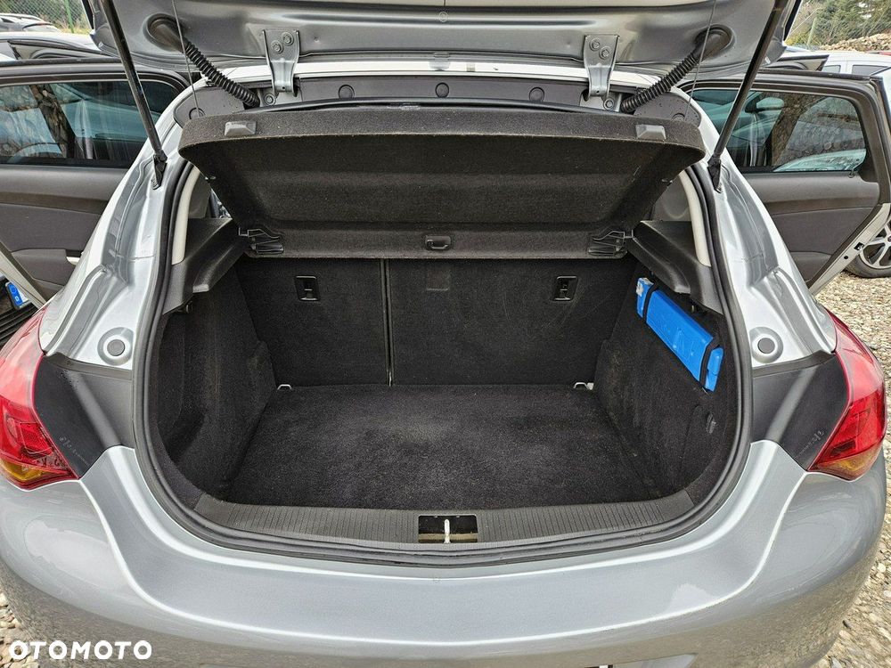 Opel Astra - 20