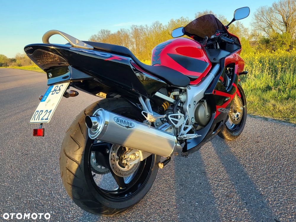 Honda CBR - 3