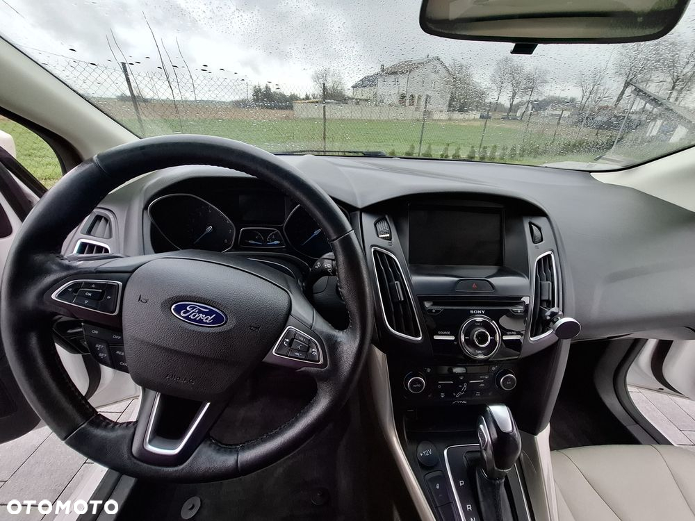 Ford Focus - 18
