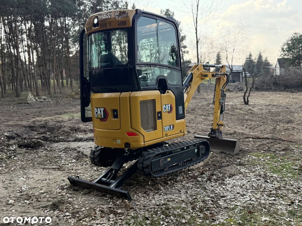 Caterpillar 301.8 2023r CAT z Holandii 302 - 8
