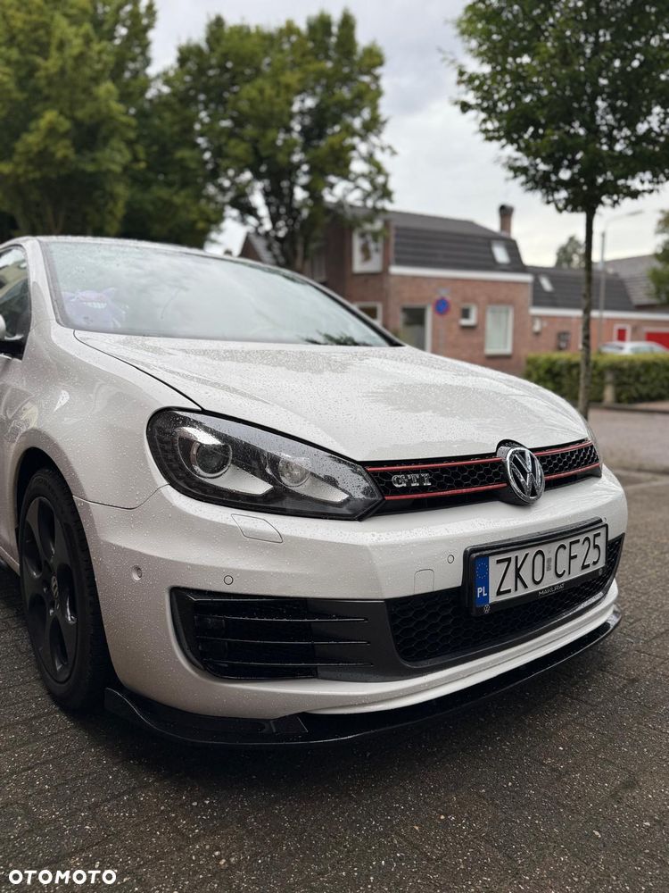 Volkswagen Golf 2.0 TSI GTI DSG - 1