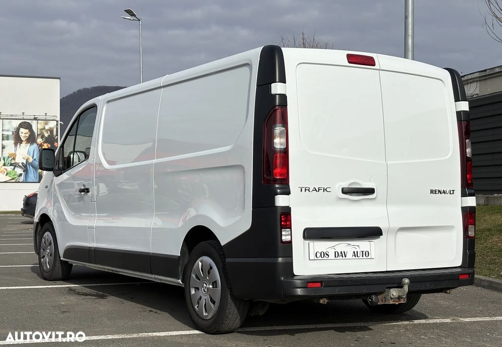 Renault Trafic - 11