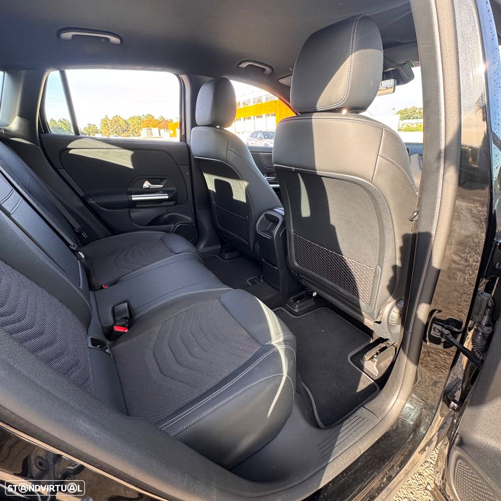 Mercedes-Benz EQA 250 - 21