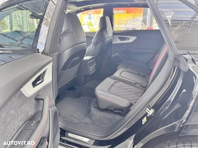 Audi Q8 55 TFSI e quattro Tiptronic PHEV - 7