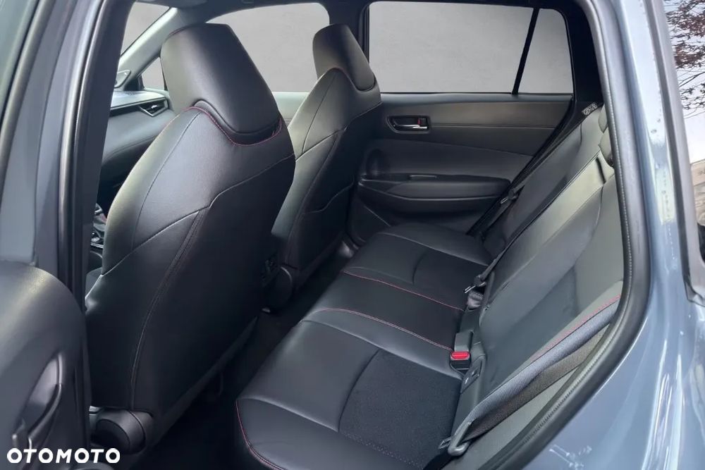 Toyota Corolla Cross 2.0 Hybrid GR Sport AWD - 20