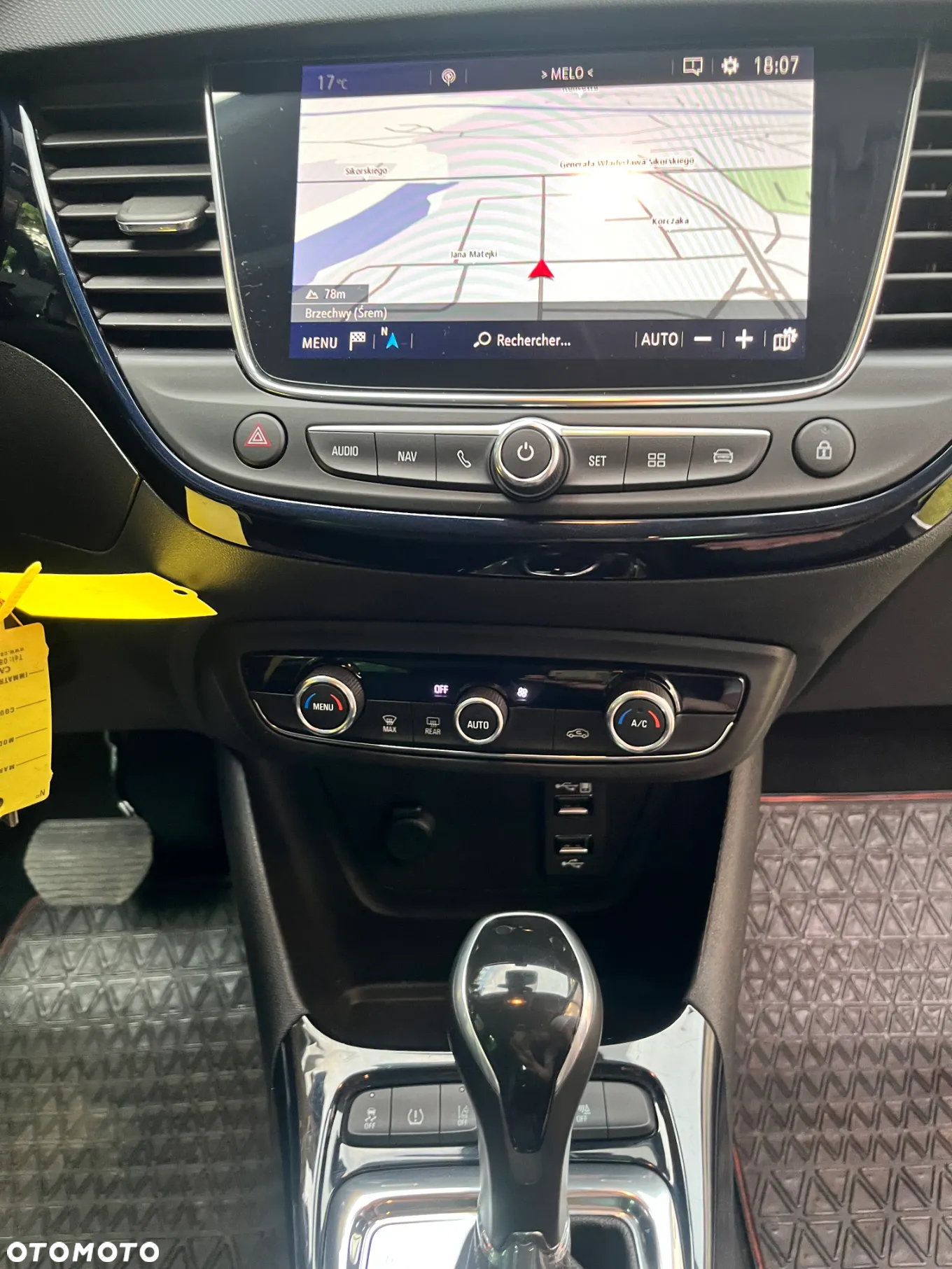 Opel Crossland X 1.2 T 120 Lat S&S - 9