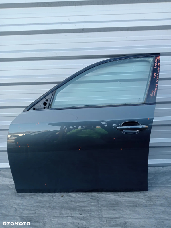 BMW E60 DRZWI  A68 PLATINGRAU