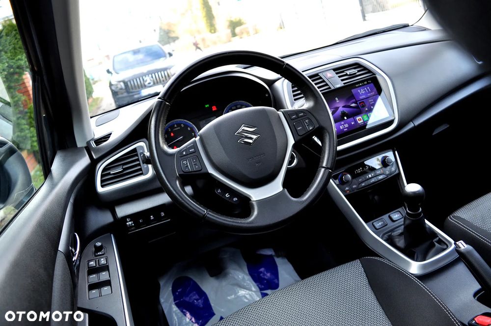 Suzuki SX4 S-Cross 1.6 VVT 4x2 Comfort - 21