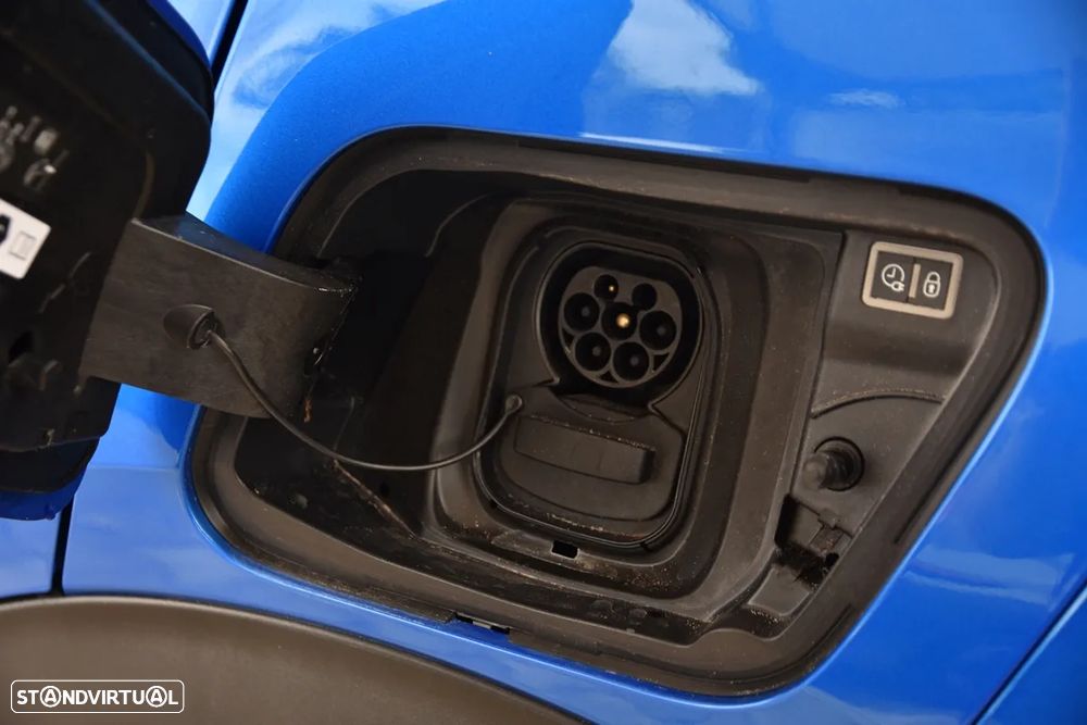 Peugeot e-2008 50 kWh GT Line - 18