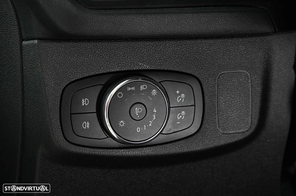 Ford Focus 1.0 EcoBoost MHEV ST-Line X Aut. - 25
