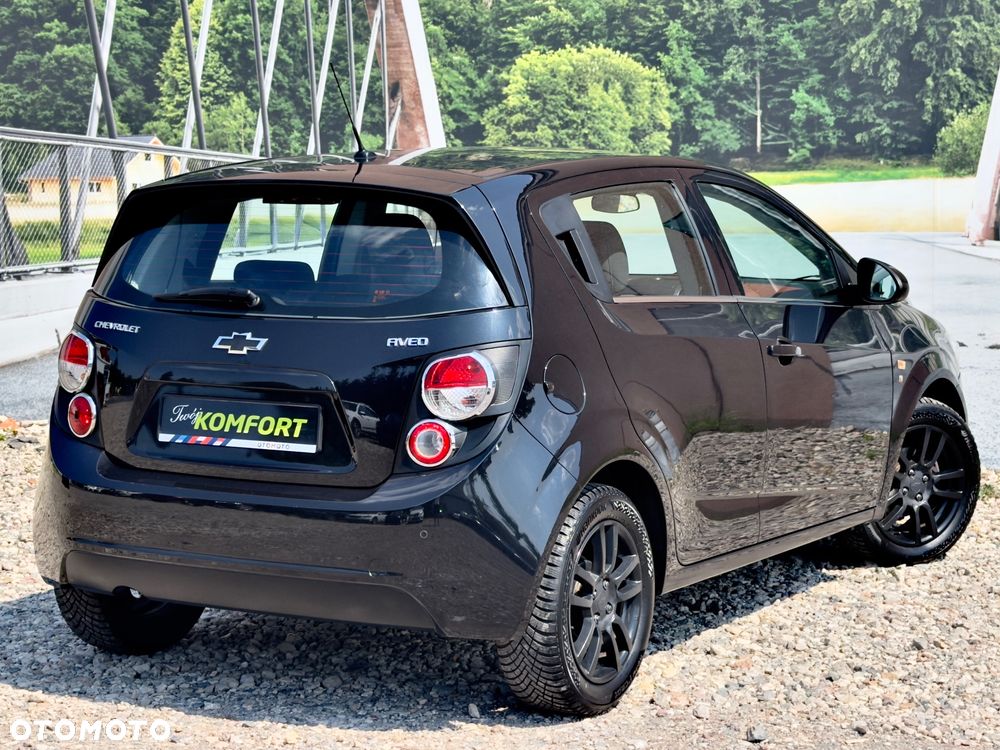 Chevrolet Aveo - 14
