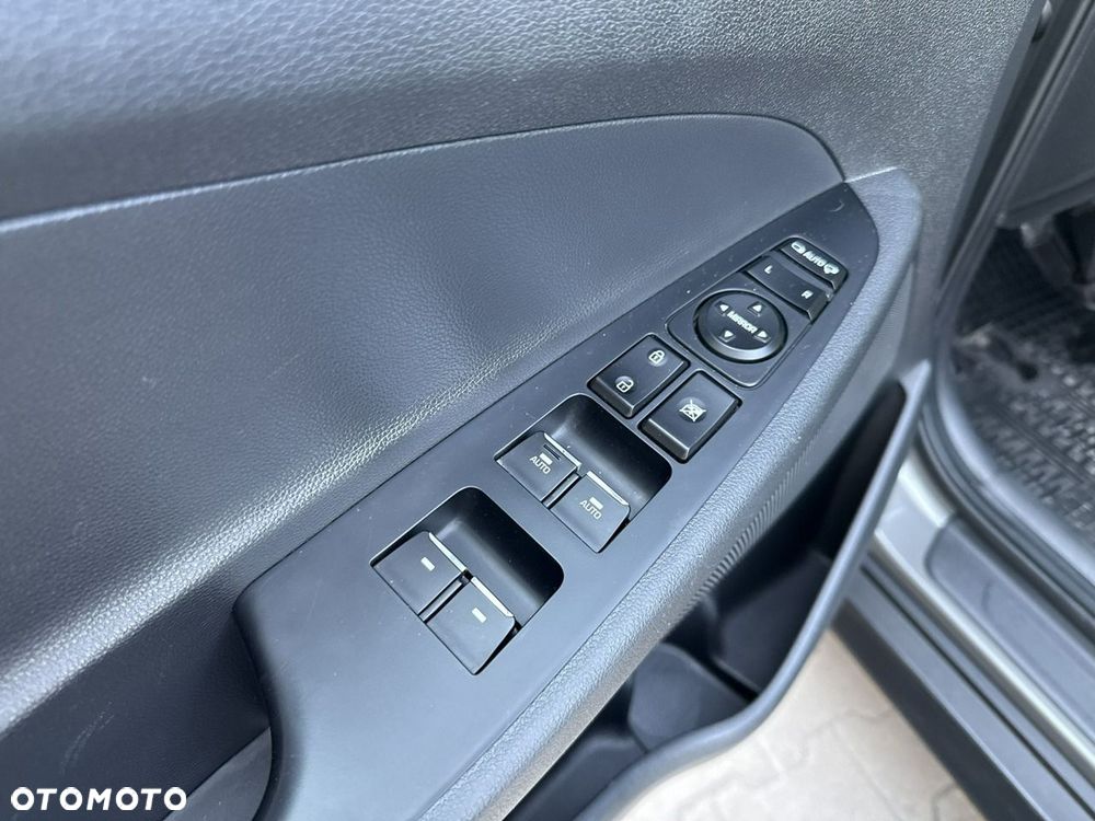 Hyundai Tucson 1.6 GDi Comfort 2WD - 12