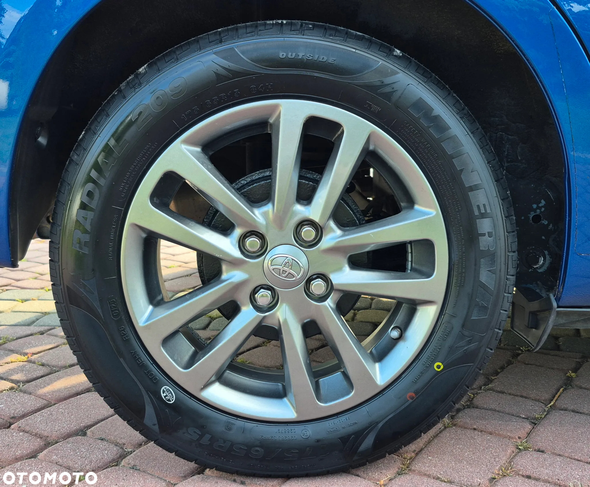 Toyota Yaris 1.33 VVT-i Comfort - 17