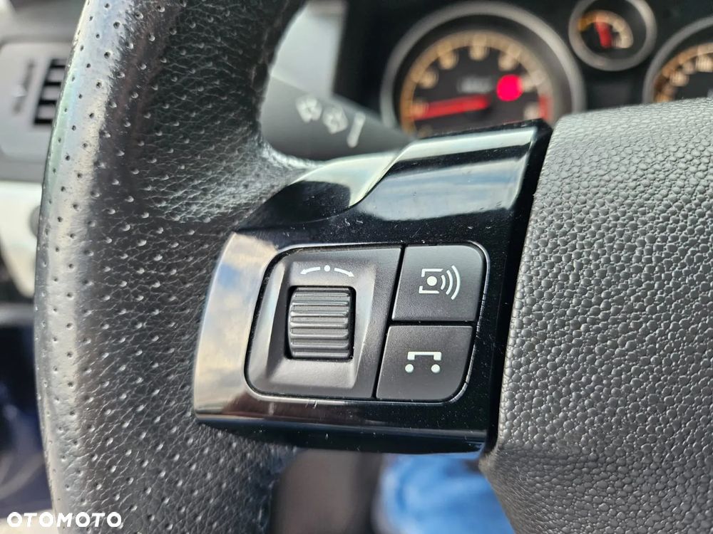 Opel Astra 1.8 Cosmo - 27