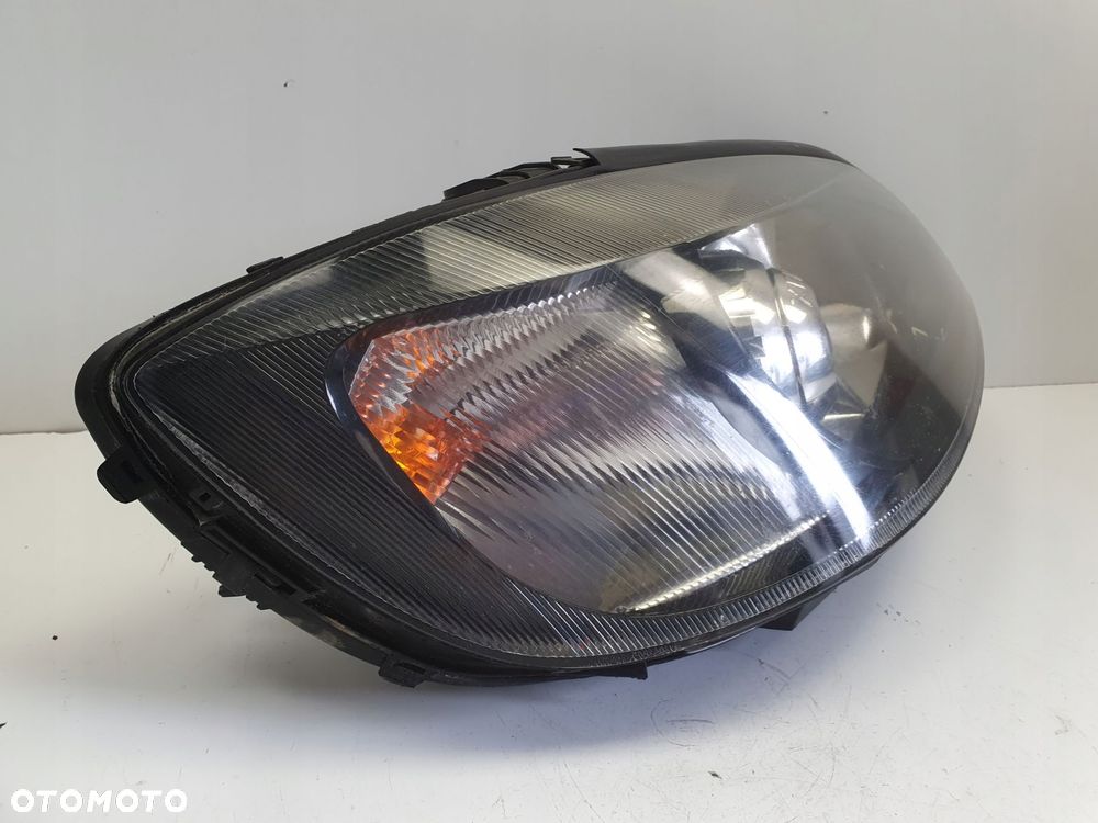 LAMPA PRAWA Opel Zafira A PRZEDNIA prawy przód XENON EUROPA 0301116272 - 4