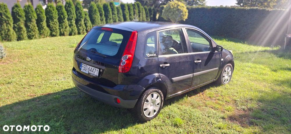 Ford Fiesta - 4