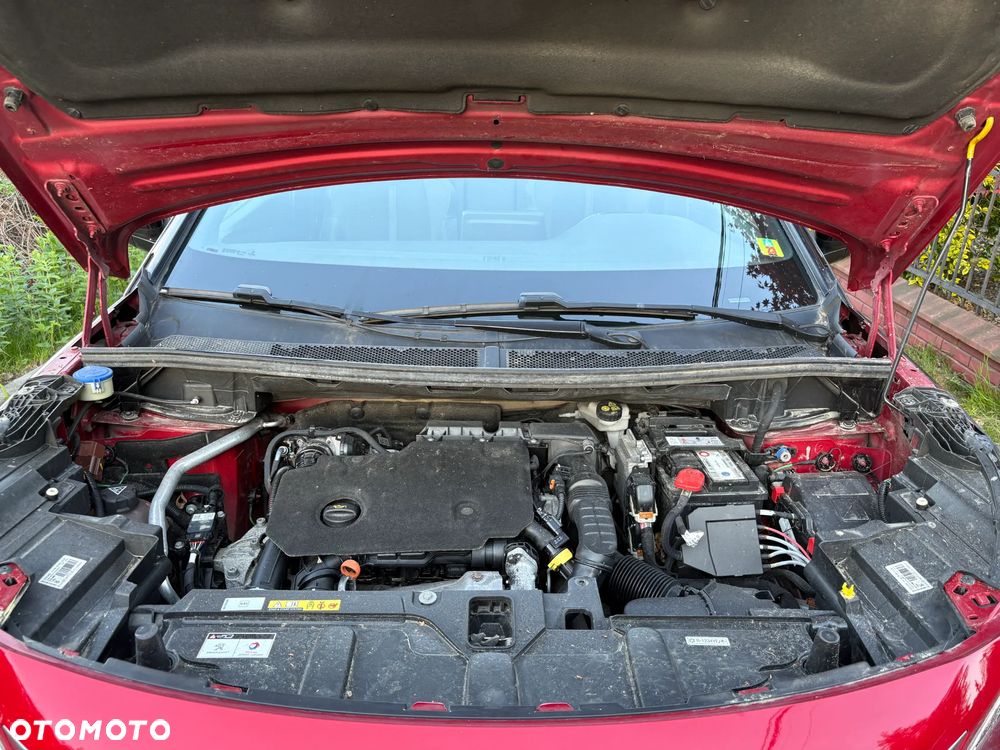 Peugeot 3008 1.5 BlueHDi GT S&S - 26