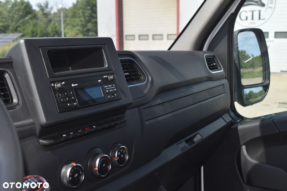 Renault Master - 17