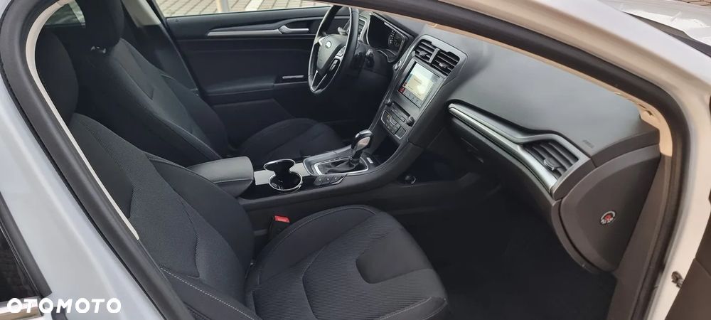 Ford Mondeo 2.0 TDCi STart-Stopp PowerShift-Aut Titanium - 25