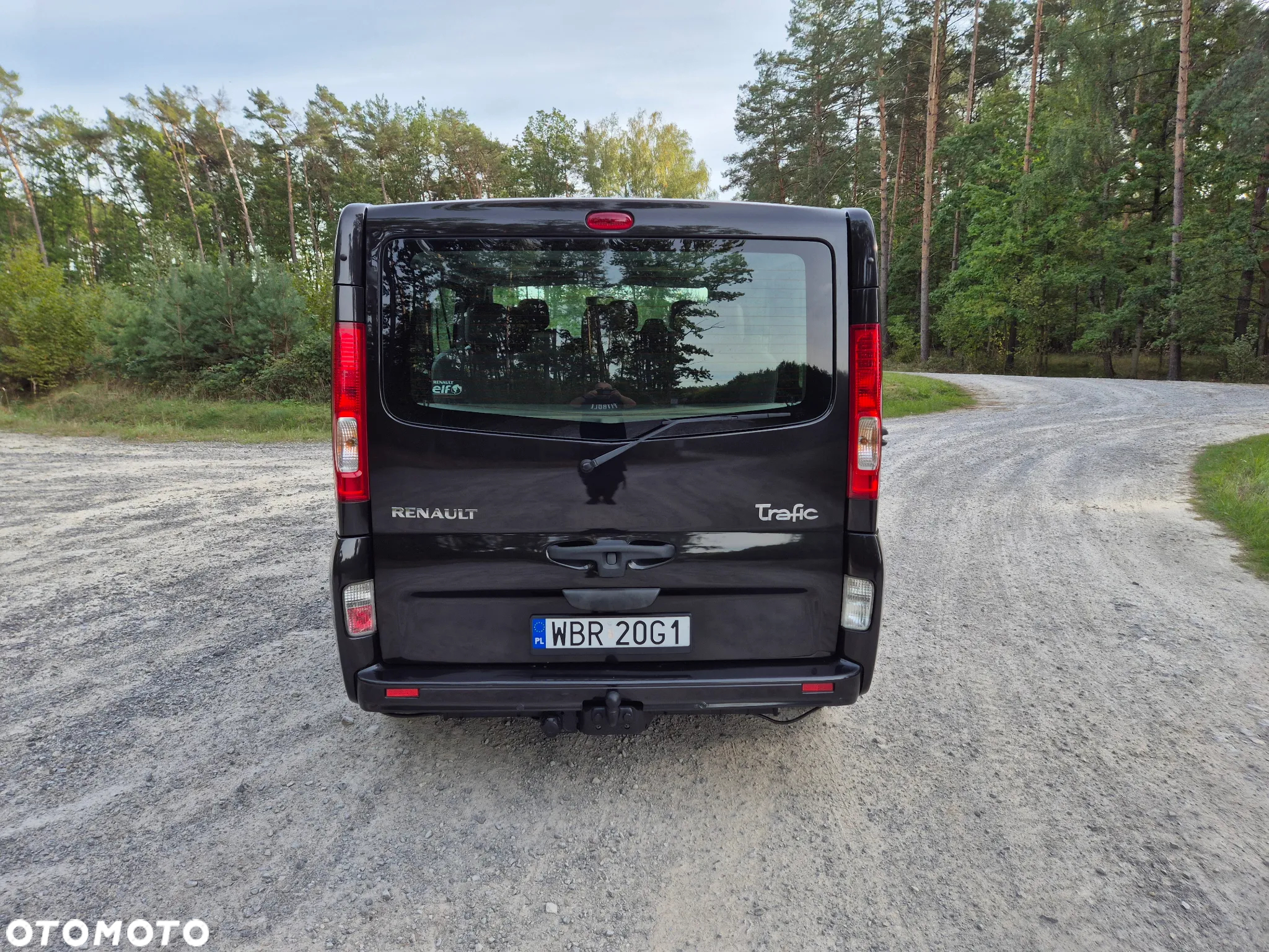 Renault Trafic 2.0 dCi 115 FAP Grand Passenger Black Edition - 7