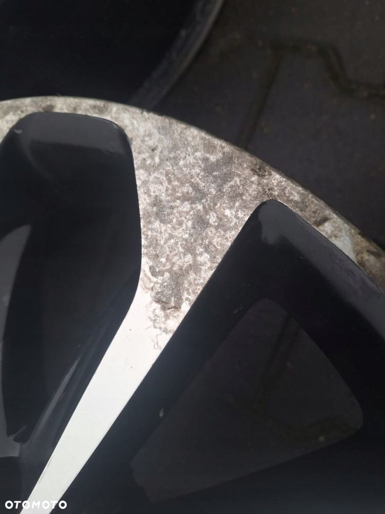 FELGI ALUMINIOWE 4SZT 5x114,3 6,5JX18 ET40 FI 66.1 NISSAN QASHQAI I - 7