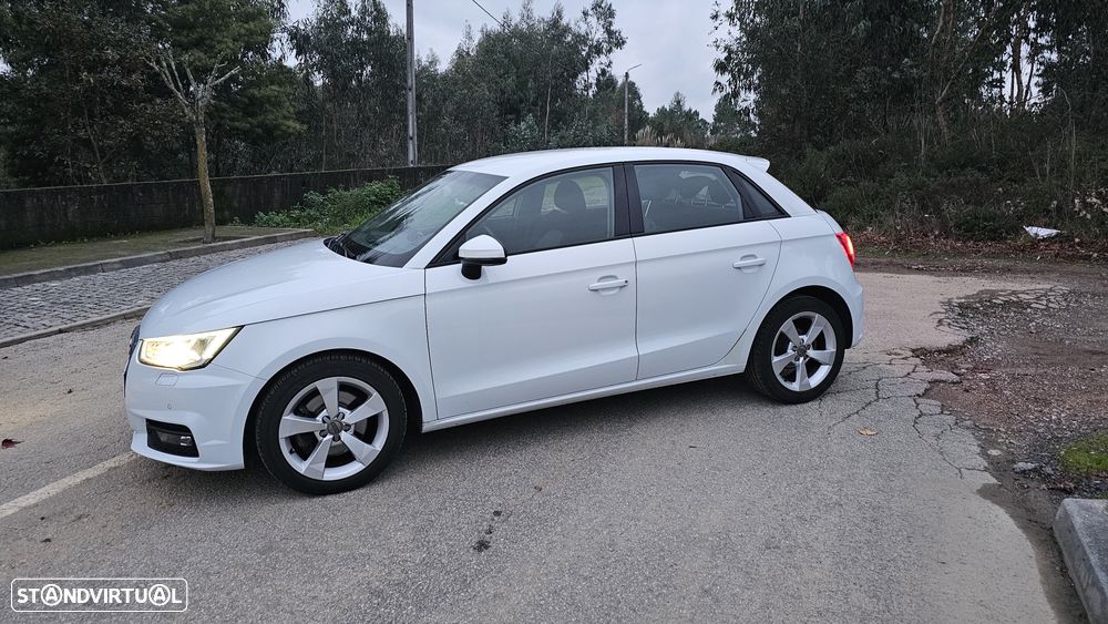 Audi A1 1.6 TDI - 4