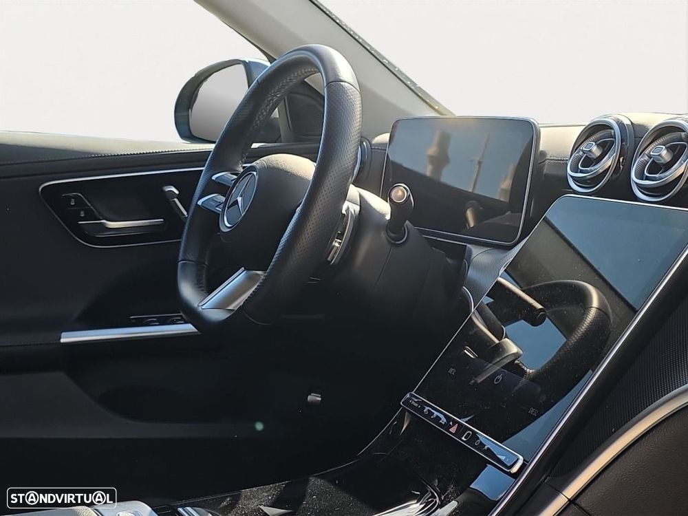 Mercedes-Benz C 300 - 11