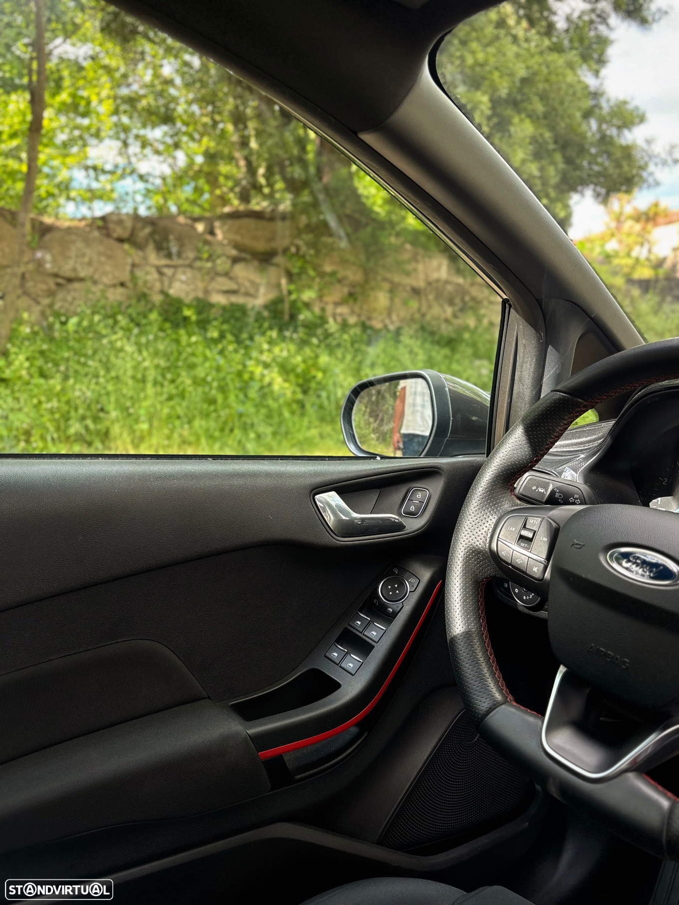 Ford Fiesta 1.0 EcoBoost ST-Line - 10