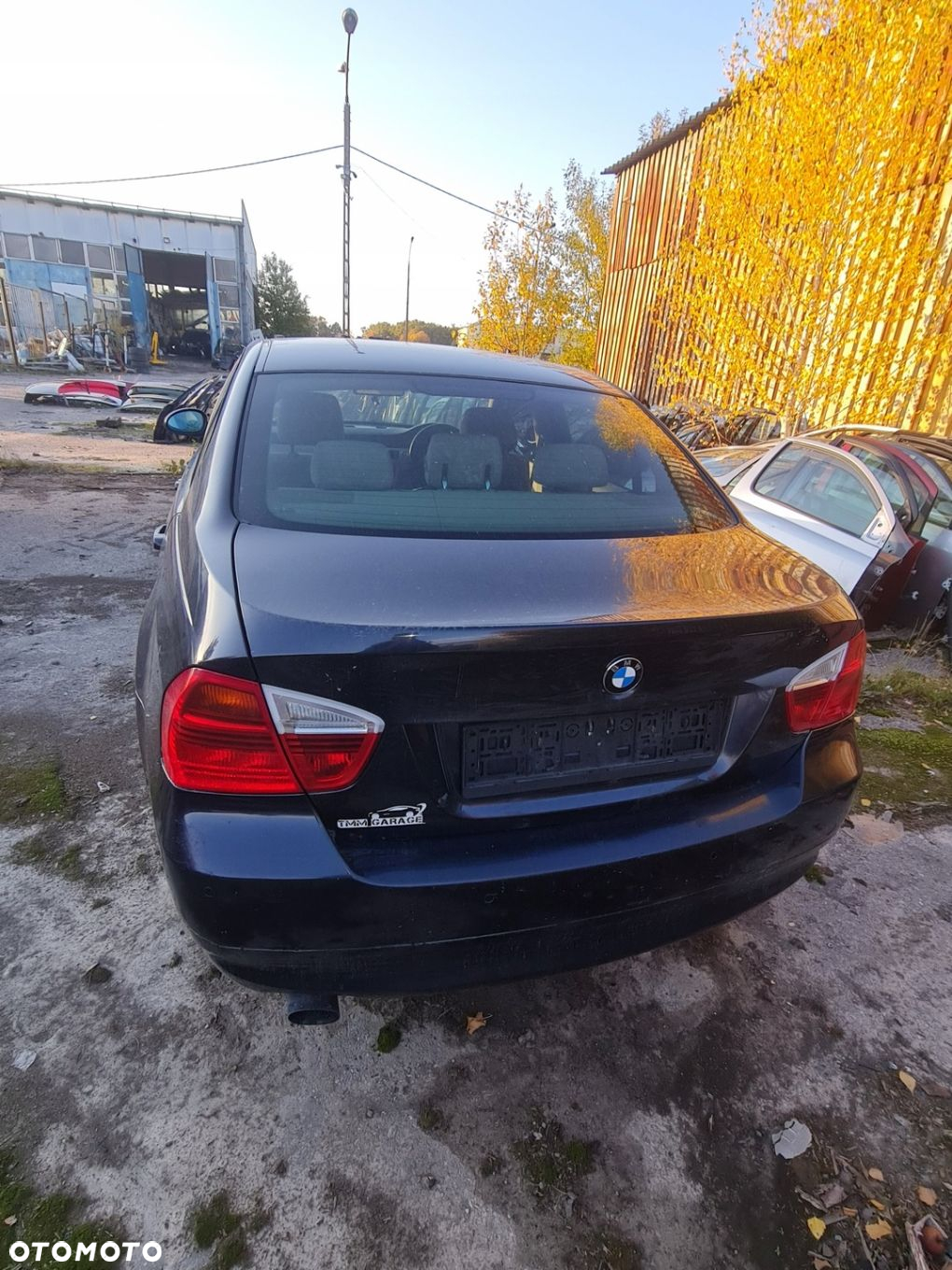 BŁOTNIK LEWY PRAWY PRZÓD BMW E90 MONACOBLAU A35 - 4