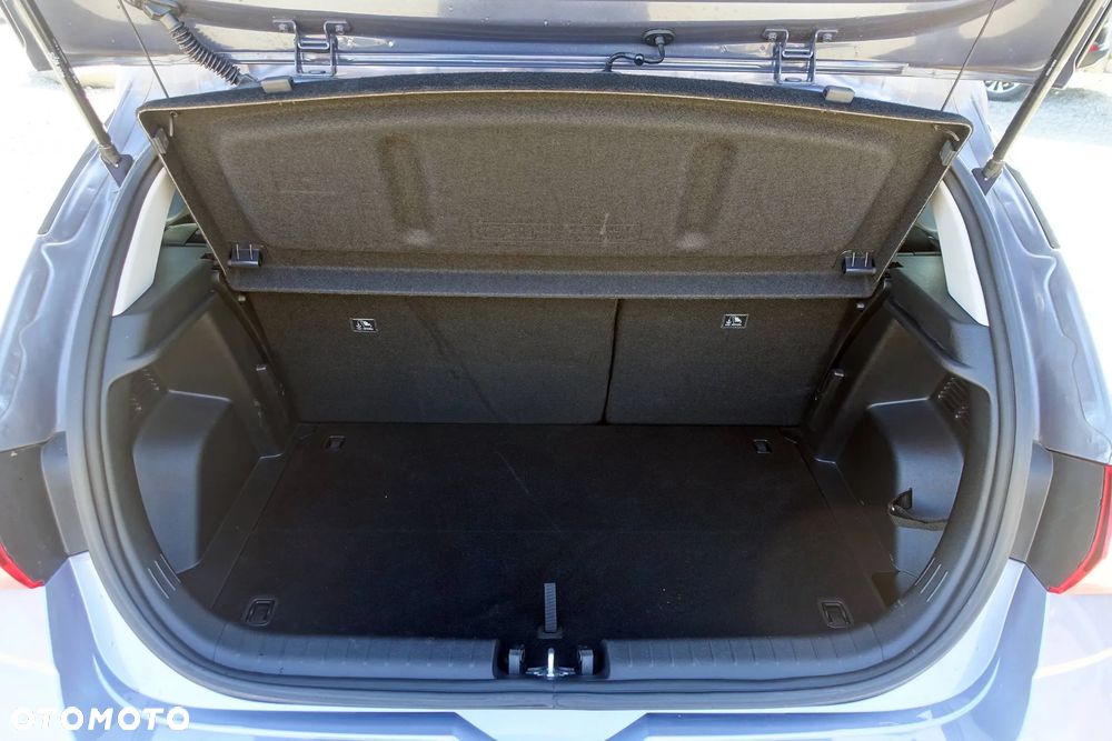 Hyundai i20 1.2 Select - 16