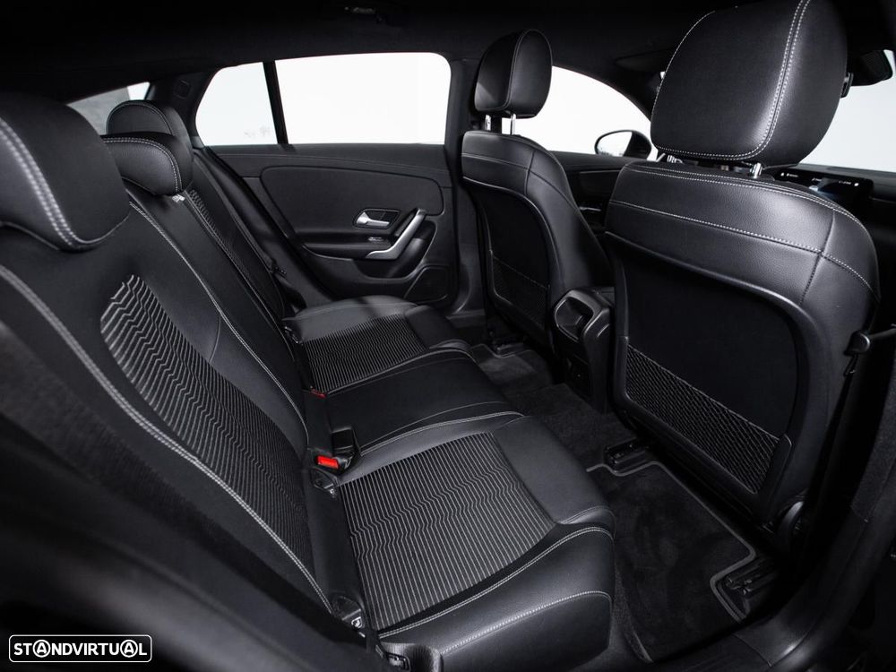 Mercedes-Benz CLA 250 e Shooting Brake Progressive - 12