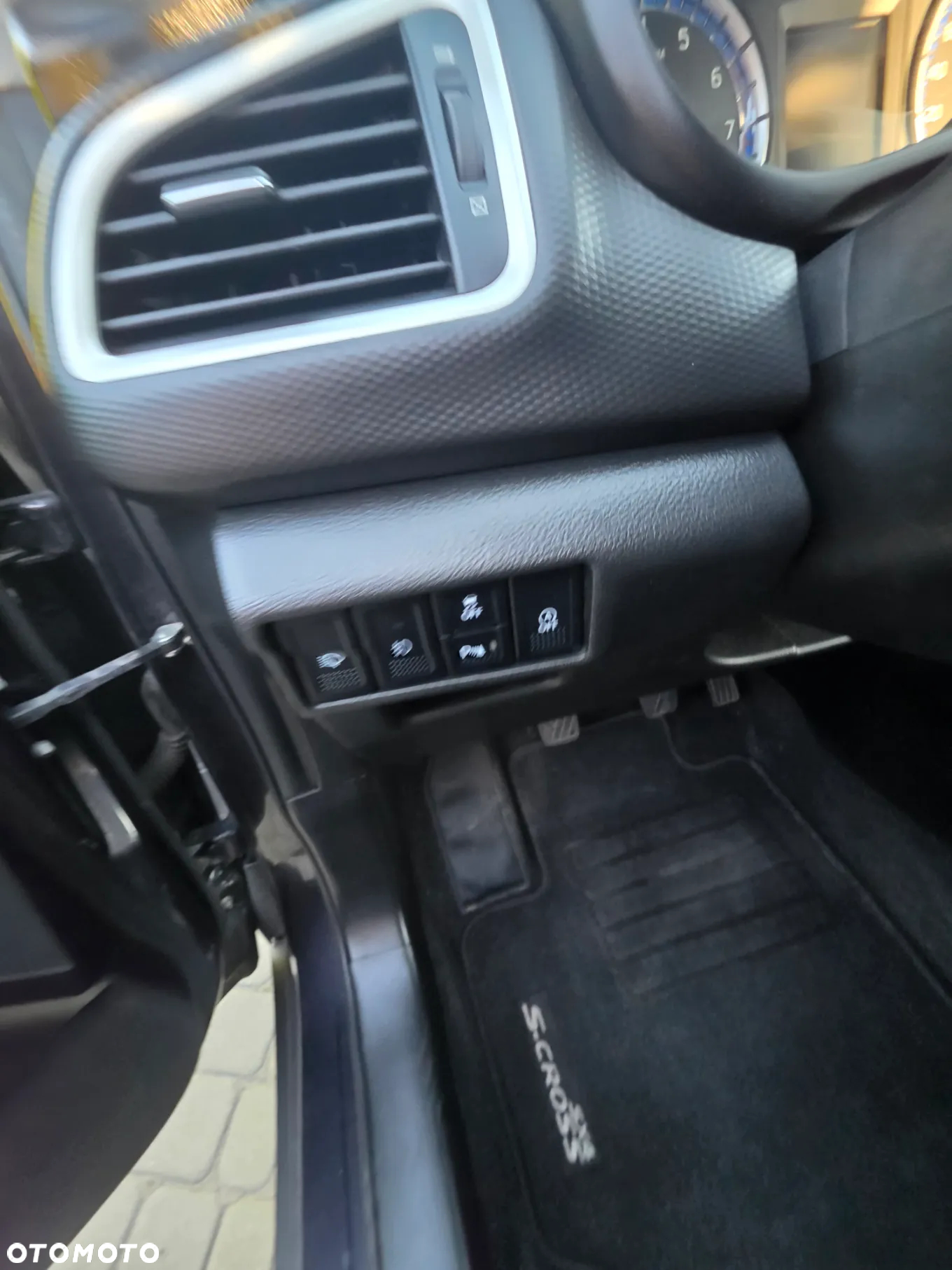Suzuki SX4 S-Cross 1.6 VVT 4x2 limited+ - 26