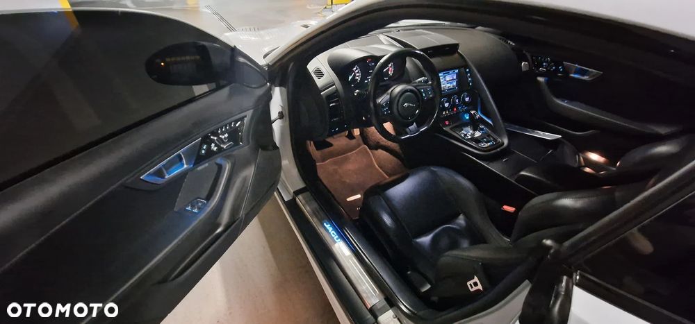 Jaguar F-Type 3.0 V6 S/C - 32