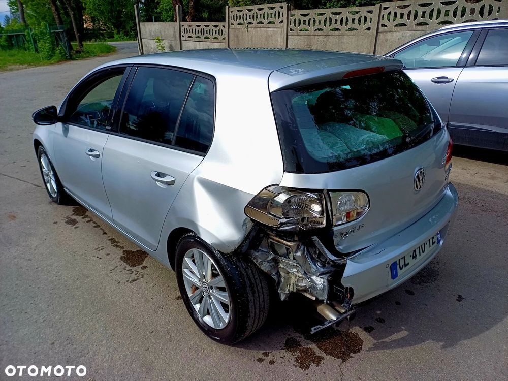 Volkswagen Golf 1.4 TSI DSG Style - 4