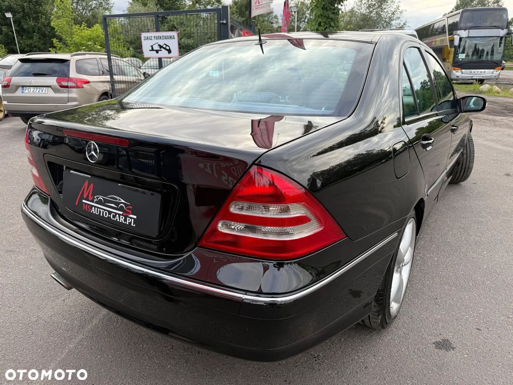 Mercedes-Benz Klasa C 200 Kompressor Automatik Avantgarde - 13