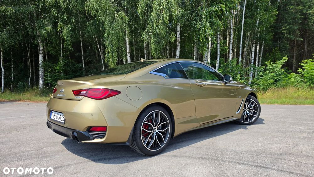Infiniti Q60 2.0t Sport - 9
