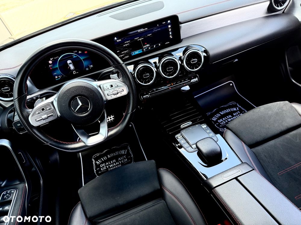 Mercedes-Benz CLA 220 d AMG Line 8G-DCT - 29