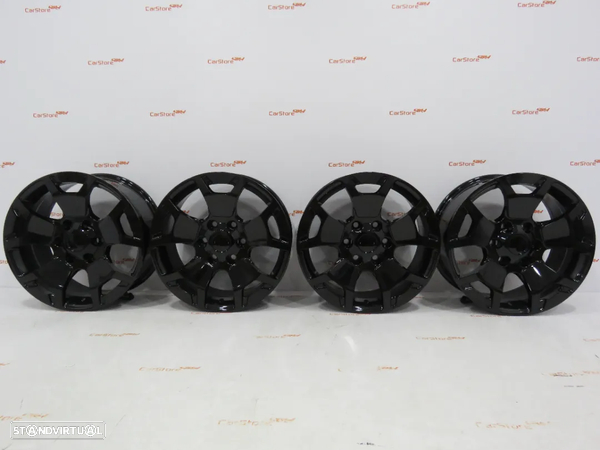 Jantes Look Toyota Hilux 17 x 7.5 et 25 6x139.7 Pretas  Brilhante