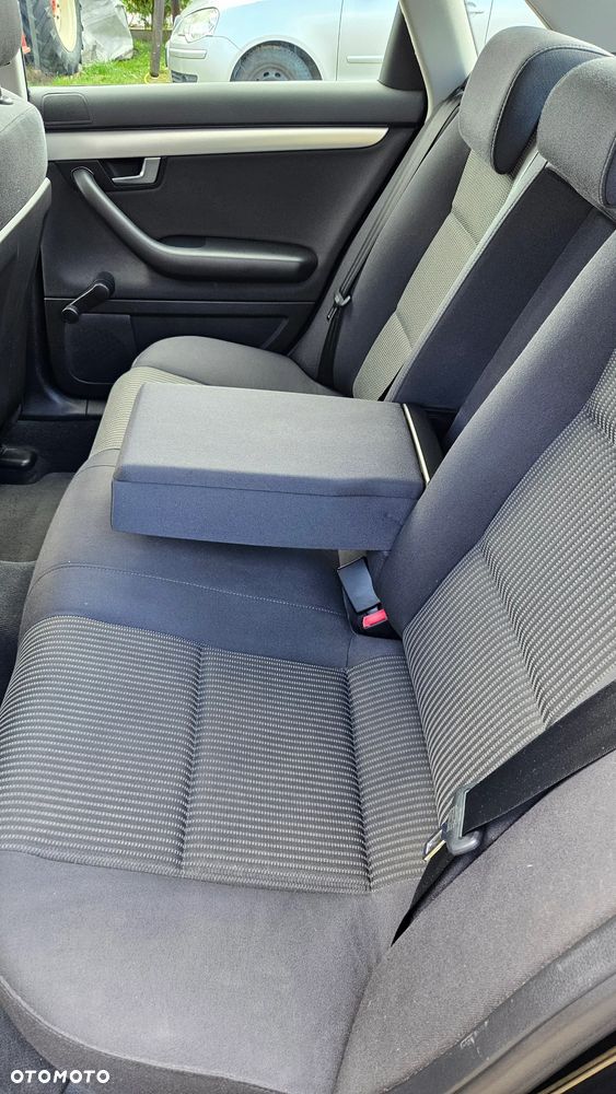 Audi A4 Limousine 2.0 TDI - 17