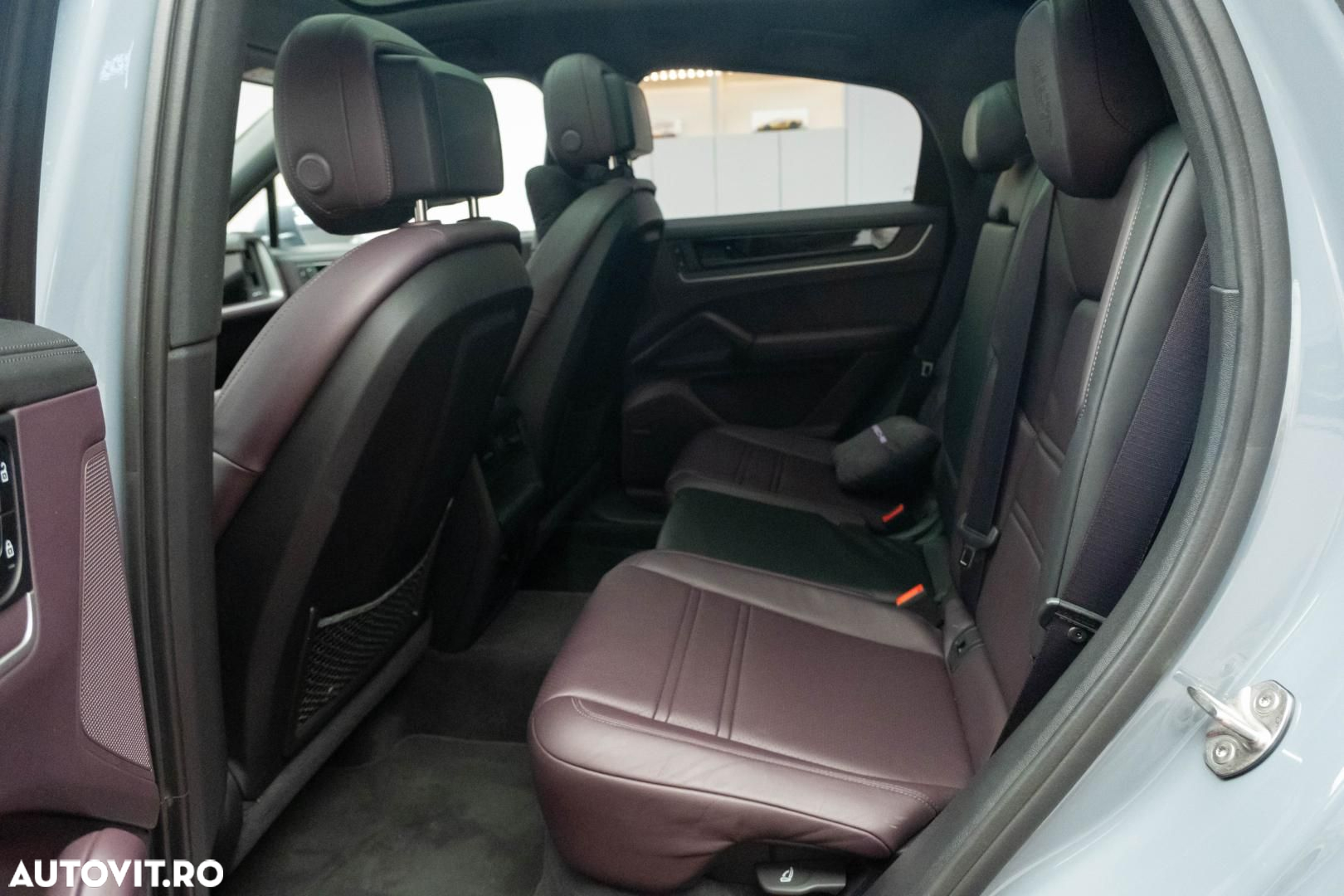 Porsche Cayenne Coupe - 33