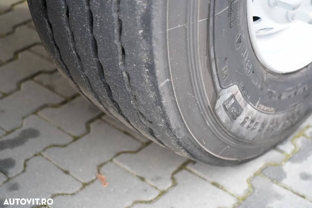 Kaessbohrer KASSBOHRER / CORTINĂ / ELEVATOR DE SARCINĂ DHOLLANDIA / PODEA REZISTENTĂ / STANDARD - 26