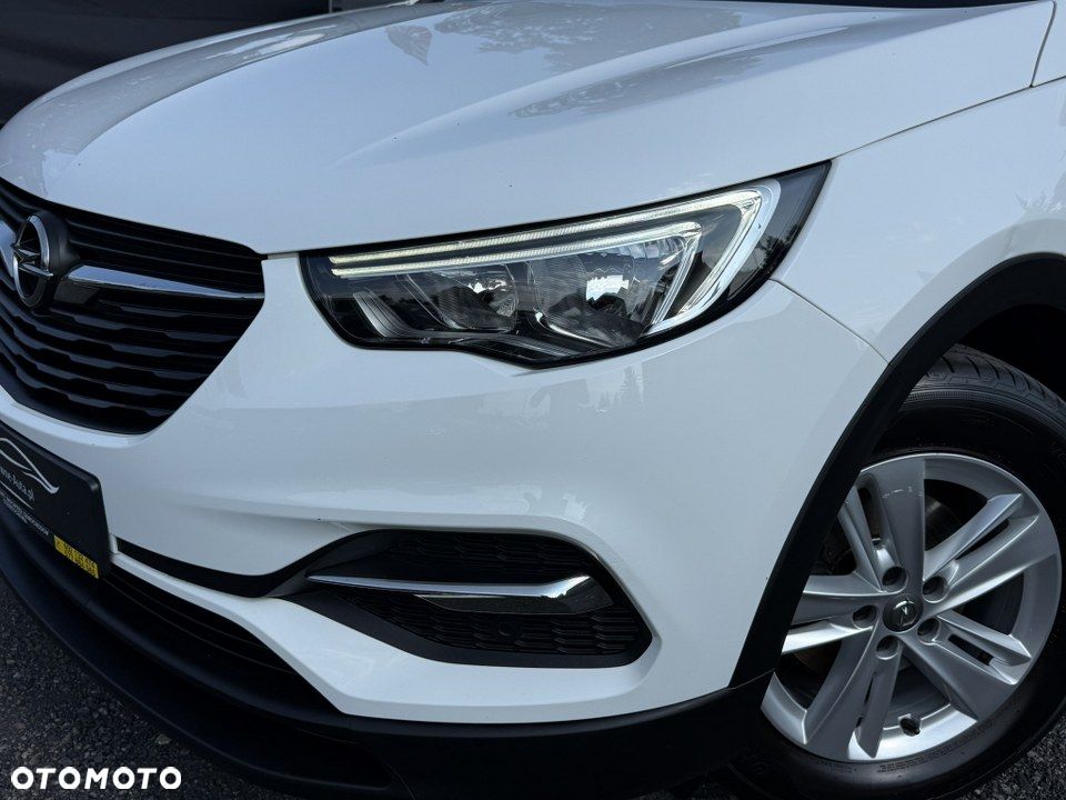 Opel Grandland X 1.2 Start/Stop INNOVATION - 2