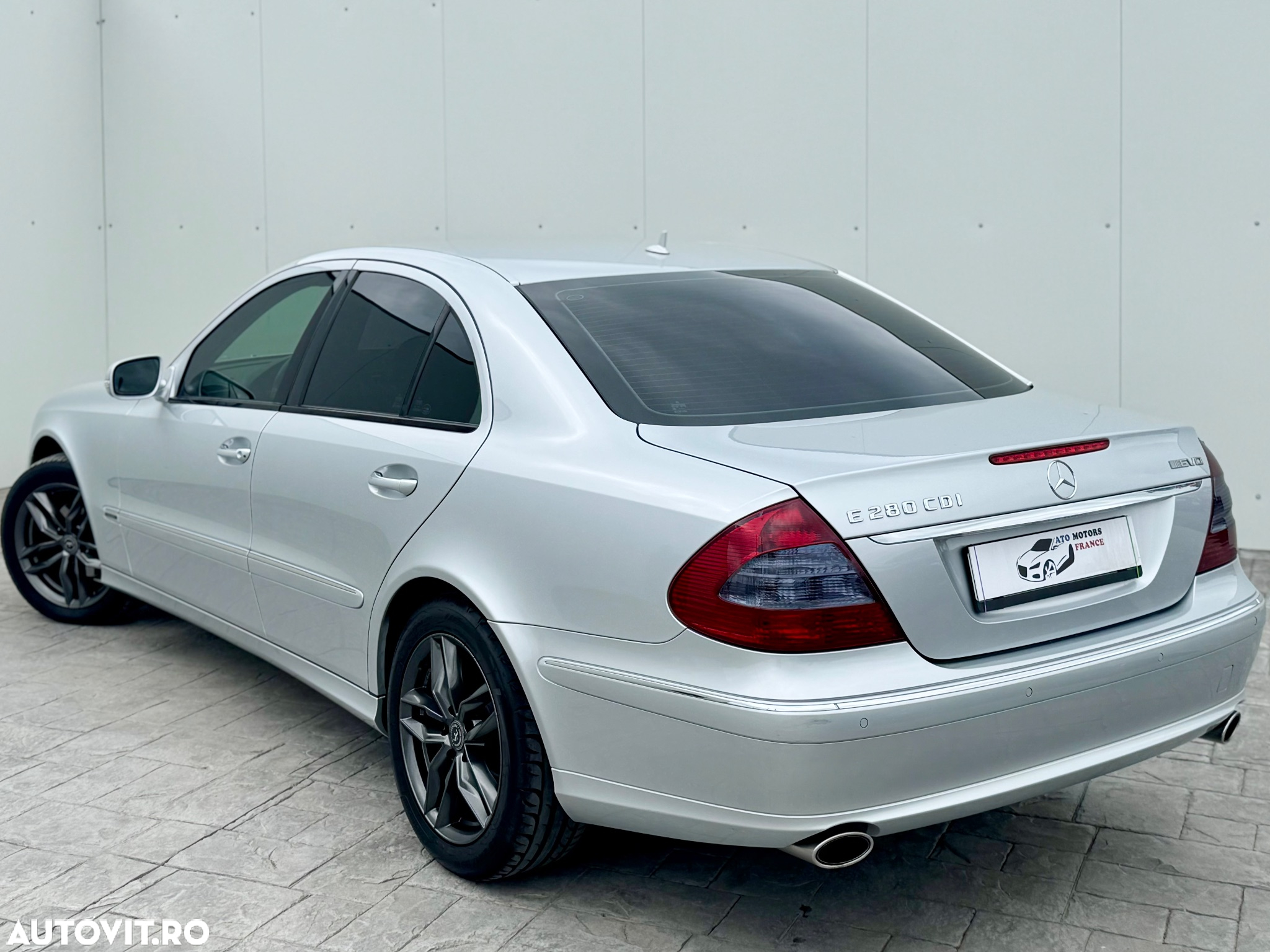 Mercedes-Benz E - 2